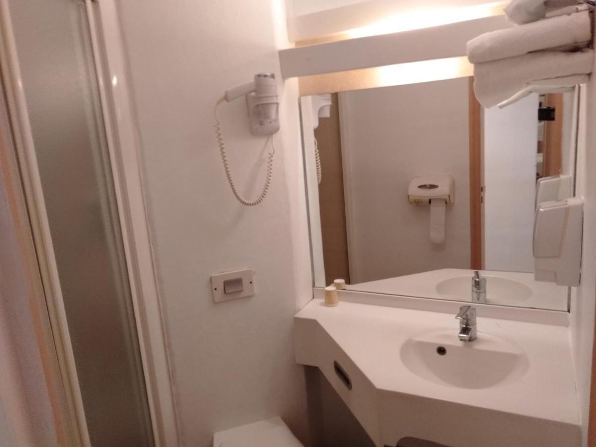 Arl HOTEL Arles Dış mekan fotoğraf